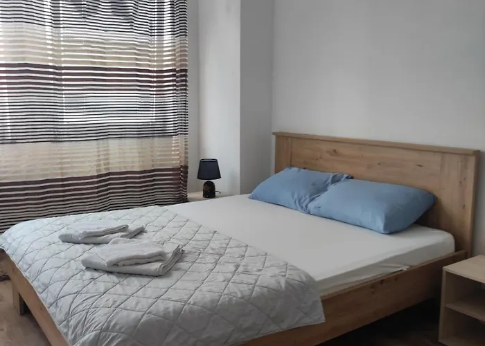 Stefea Apartment