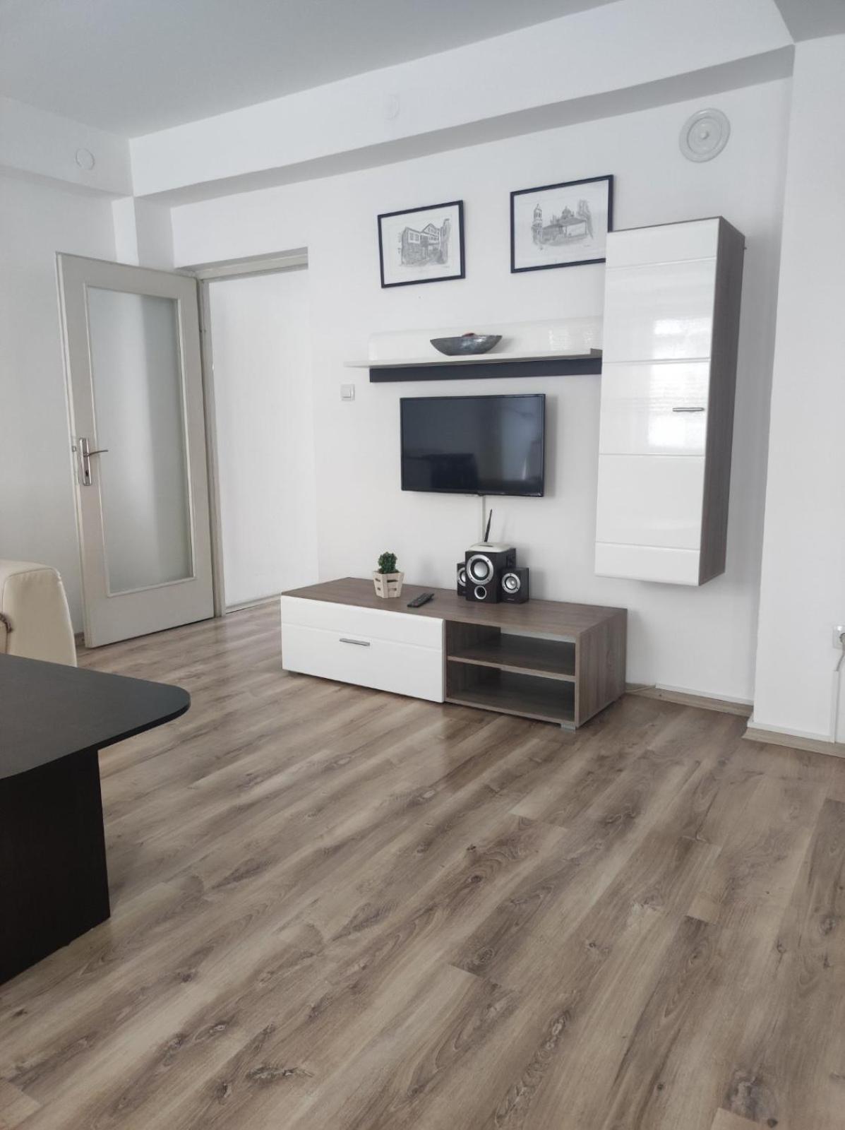 Apartment Stefea *